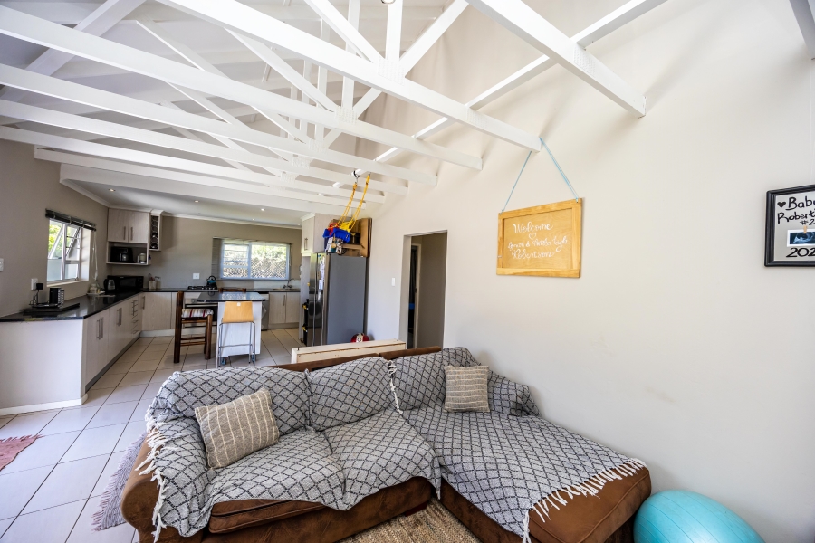 3 Bedroom Property for Sale in Kidds Beach Eastern Cape